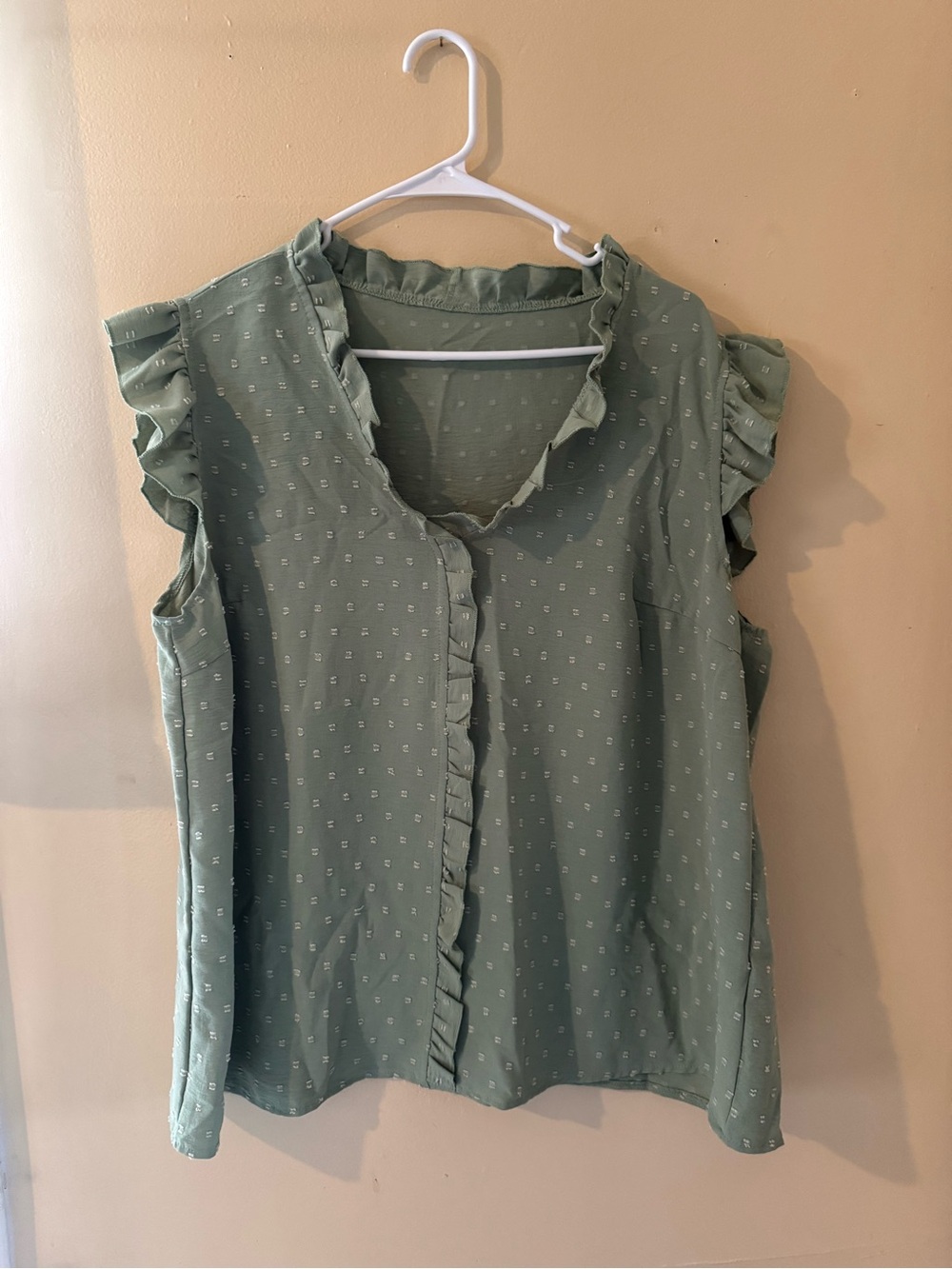 🎄5 for $20 SHEIN 2XL Sage Green Ruffle Sleeve Button Front Top